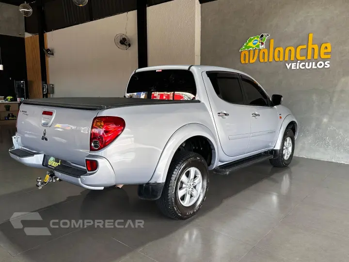 L200 TRITON 3.5 HPE 4X4 CD V6 24V FLEX 4P AUTOMÁTICO