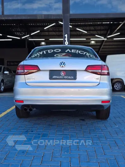 JETTA Comfortline 1.4 TSI 16V 4p Aut.