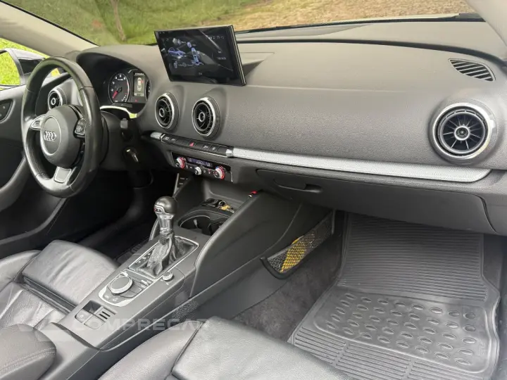 A3 Sed. Ambition 2.0 TSFI 220cv S-tronic