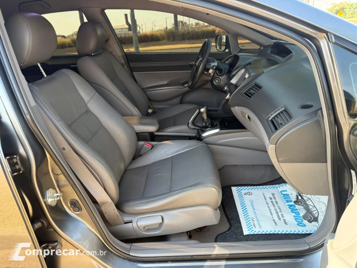 CIVIC 1.8 LXL 16V