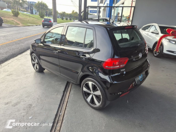 Fox Trendline 1.6 Flex 8V 5p