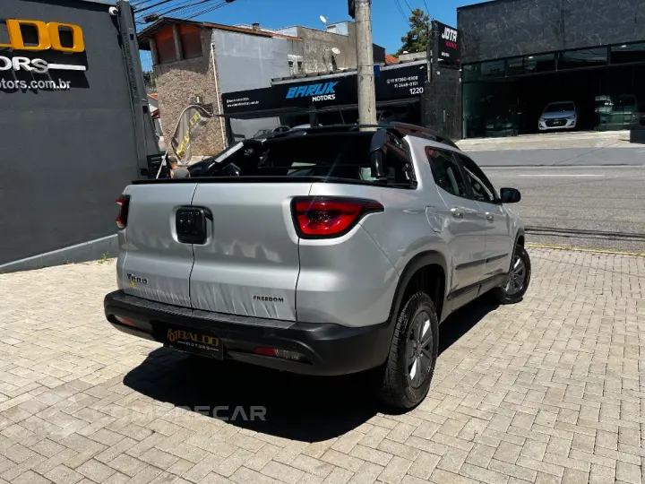 Toro Freedom 1.8 16V Flex Aut.