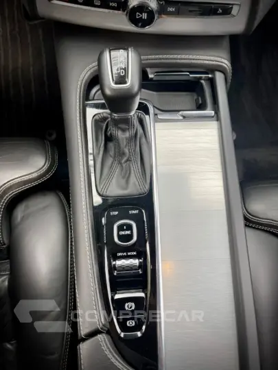 XC90 2.0 T6 Momentum AWD Geartronic