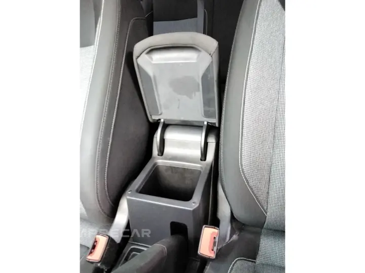 T-CROSS 1.0 200 TSI TOTAL FLEX AUTOMÁTICO