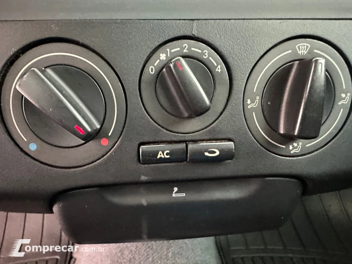 GOL 1.6 MI Power 8V