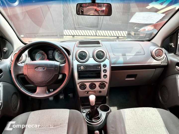FIESTA 1.6 MPI Sedan 8V