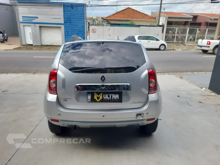 DUSTER TECHROAD 1.6 Hi-Flex 16V Mec.