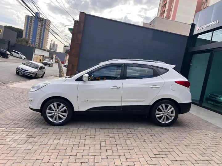 ix35 GLS 2.0 16V 2WD Flex Aut.