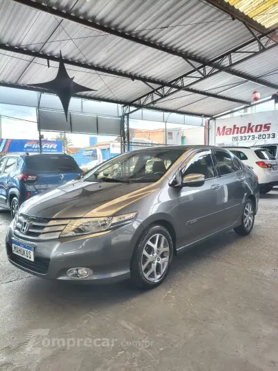 CITY Sedan EX 1.5 Flex 16V 4p Aut.