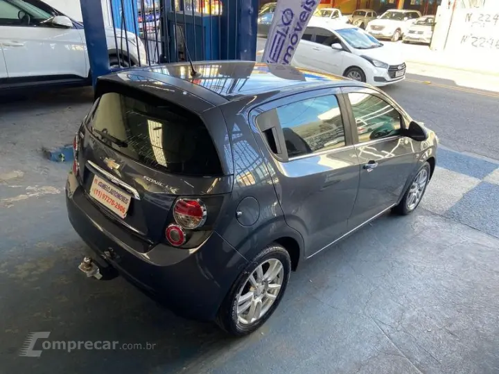 CHEV SONIC LTZ HB MT