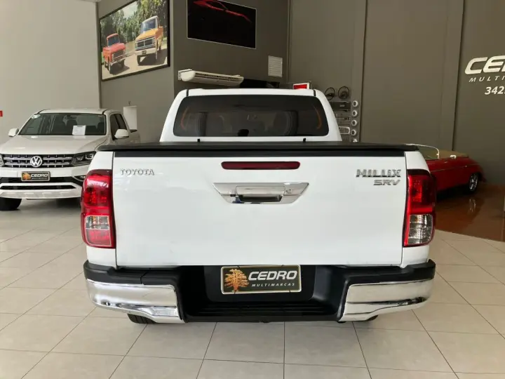 Hilux Caminhonete 2.8 16V SRV 4X4 DIESEL CABINE DUPLA AUTOMÁ