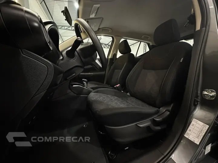 KICKS Sense 1.6 16V Flex Aut.