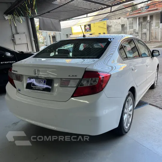 Civic Sedan LXS 1.8/1.8 Flex 16V Mec. 4p