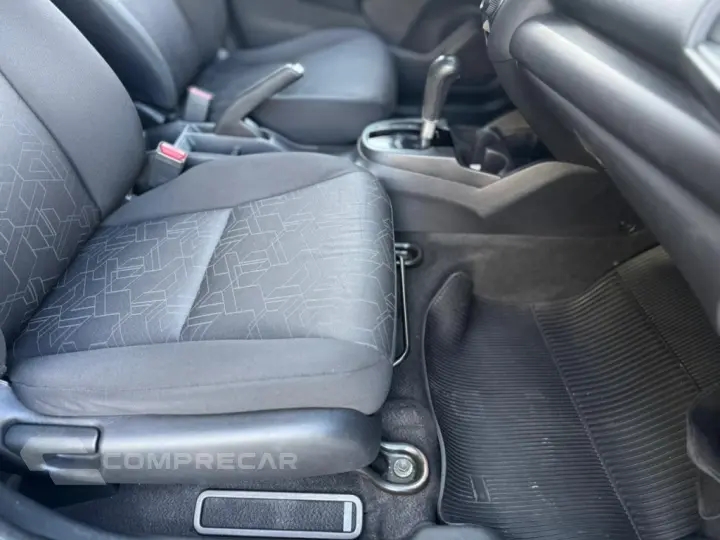 FIT 1.5 EX 16V FLEX 4P AUTOMÁTICO