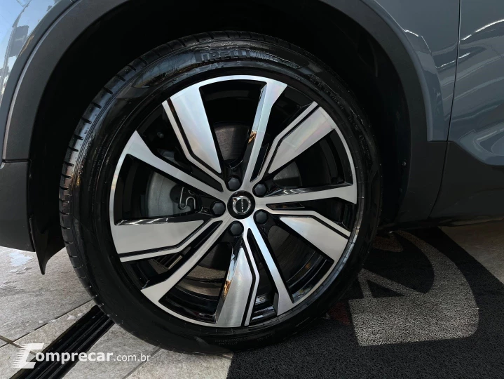 XC40 P8 RECHARGE ELECTRIC BEV PURE AWD