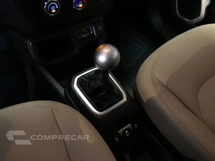 Renegade 1.8 16V Flex Sport 4P Manual