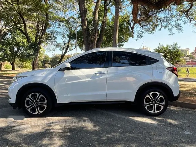 HR-V - 1.8 16V TOURING 4P AUTOMÁTICO