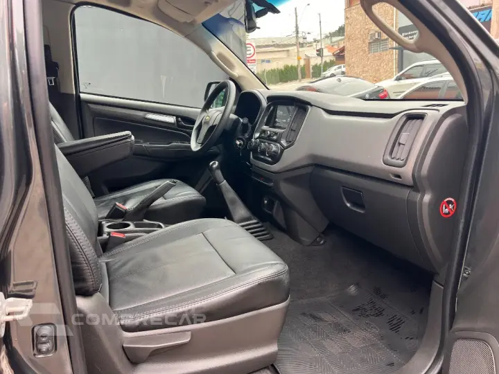 S10 Pick-Up Advantage 2.5 Flex 4x2 CD
