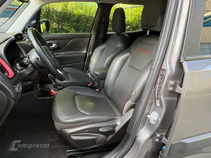RENEGADE 2.0 16V Turbo Trailhawk 4X4