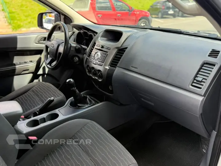 Ranger XLS 2.5 16V 4x2 CD Flex