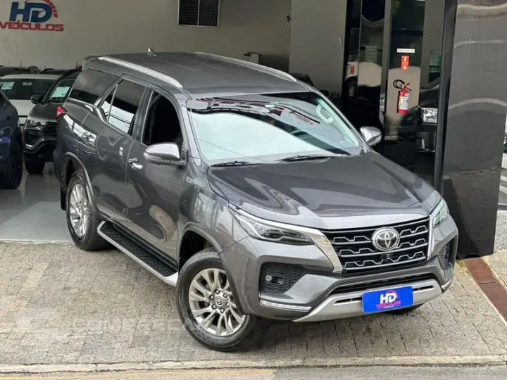 HILUX SWSRXA4FD