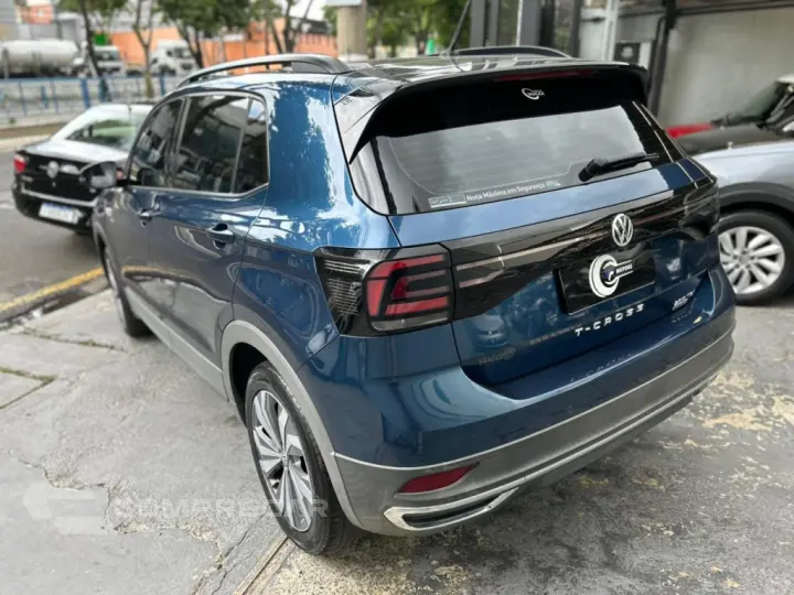 T-CROSS 1.0 200 TSI TOTAL FLEX AUTOMÁTICO