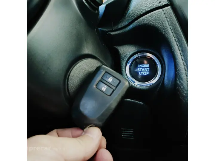 YARIS 1.5 16V FLEX XLS CONNECT MULTIDRIVE