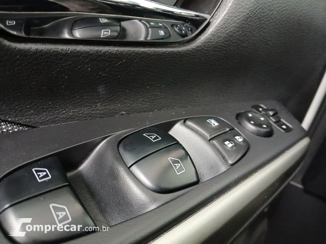 KICKS - 1.6 16V START SV 4P XTRONIC