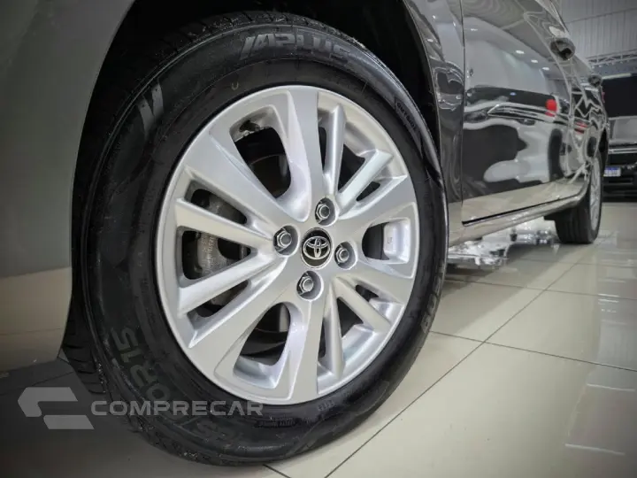 YARIS 1.5 16V FLEX SEDAN XL PLUS TECH MULTIDRIVE
