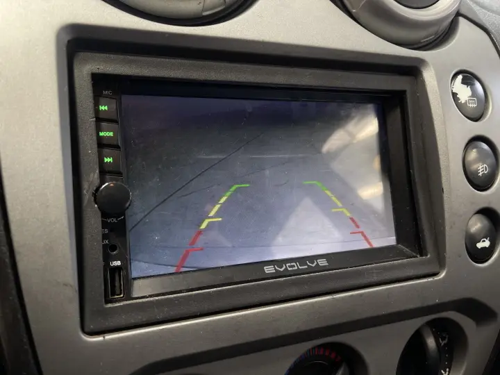 FIESTA 1.6 ROCAM SEDAN 8V FLEX 4P MANUAL