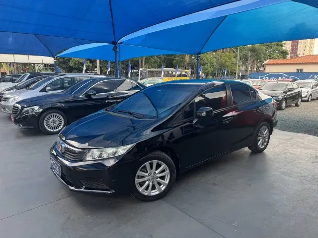 CIVIC - 1.8 LXS 16V 4P AUTOMÁTICO