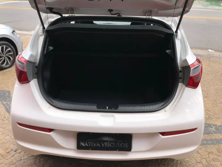 Hb20 1.0 Comfort 12V Flex 4P Manual