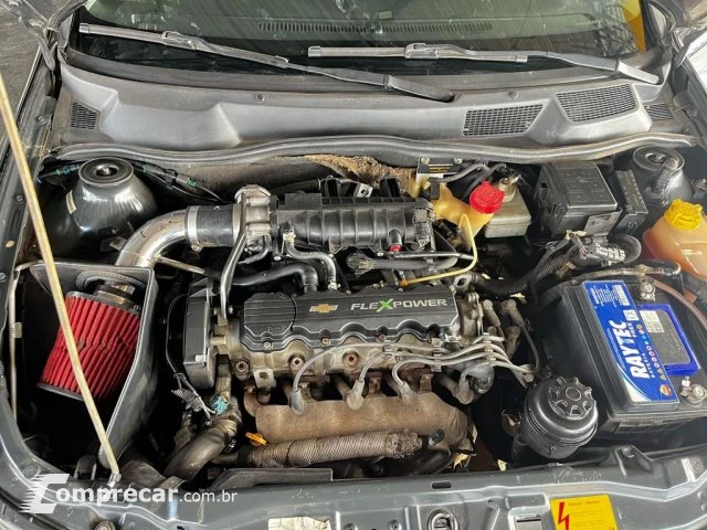 ASTRA HATCH - 2.0 MPFI ADVANTAGE 8V 4P MANUAL