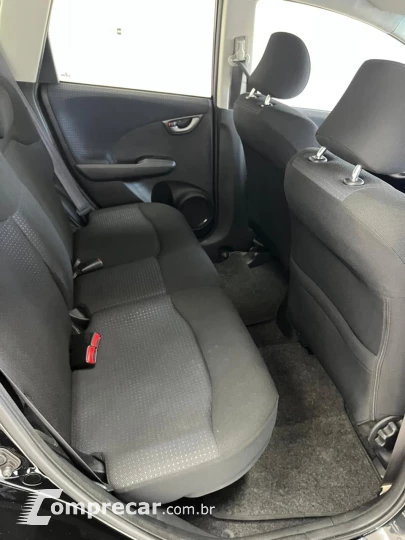 Fit 1.4 16V 4P LX FLEX