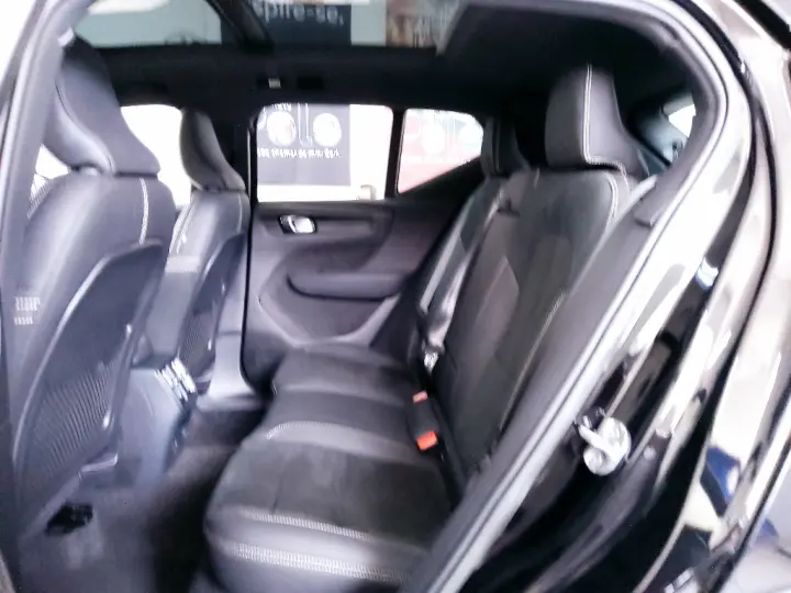 XC40 P8 RECHARGE ELECTRIC BEV PURE AWD