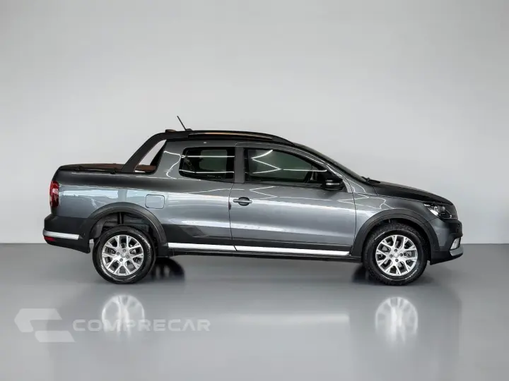 SAVEIRO 1.6 Cross CD 16V