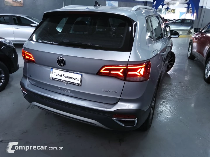 TAOS 1.4 250 TSI TOTAL FLEX HIGHLINE AUTOMÁTICO