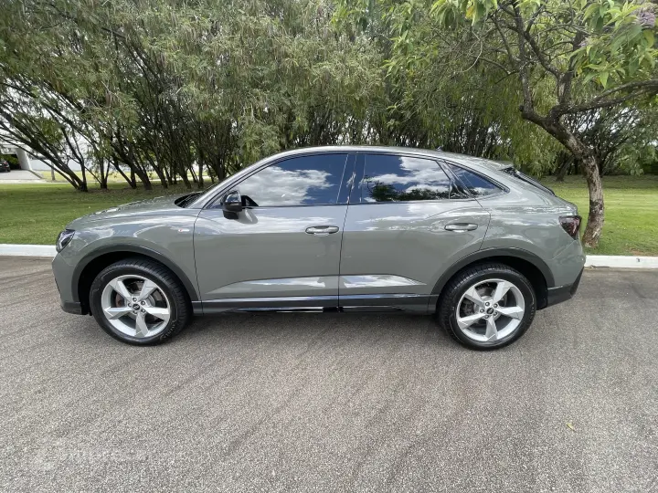 Q3 2.0 40 TFSI Sportback Performance Black Quattro