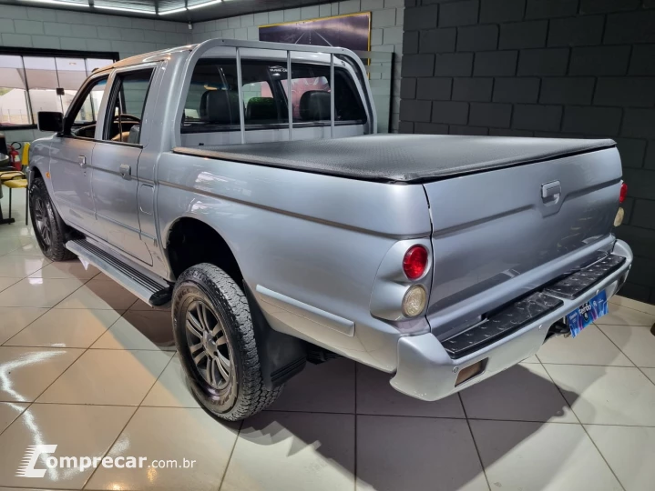 L200 2.5 GL 4X4 CD 8V Turbo