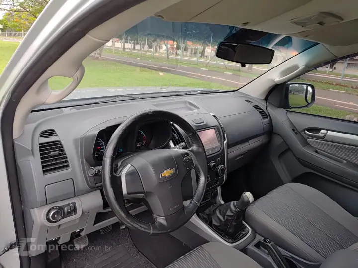 S10 2.4 Advantage 4X2 CD 8V