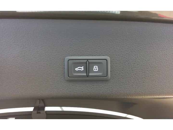 E-TRON ELETRICO SPORTBACK PERFORMANCE
