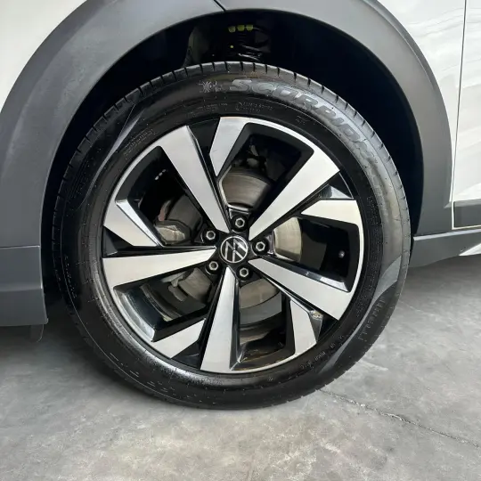 NIVUS 1.0 200 TSI Highline