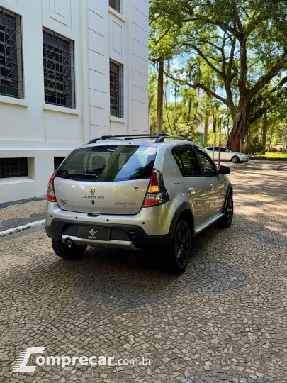 SANDERO 1.6 16V SCE Stepway