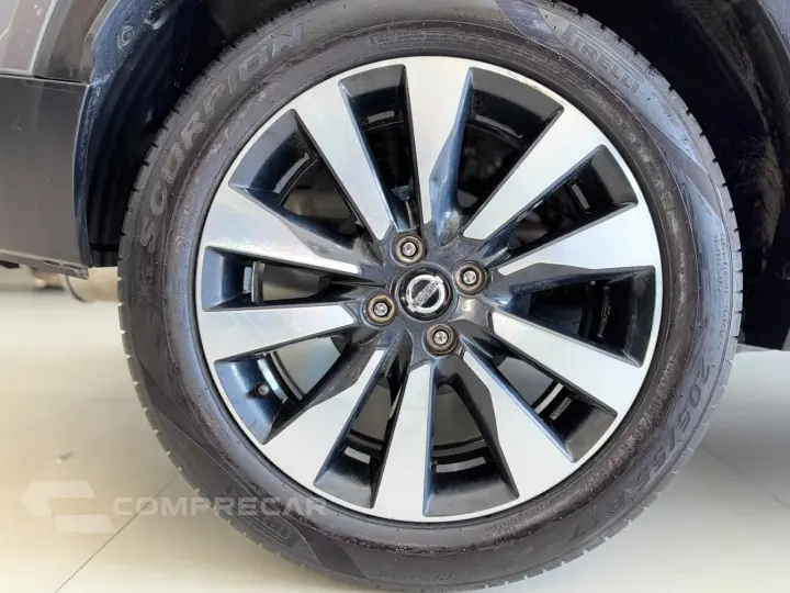 KICKS 1.6 16V SL
