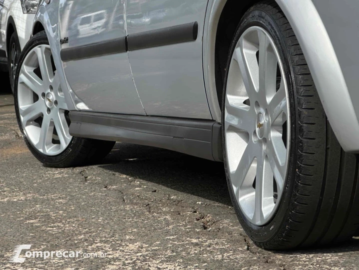 ASTRA 2.0 MPFI COMFORT SEDAN 8V FLEX 4P MANUAL