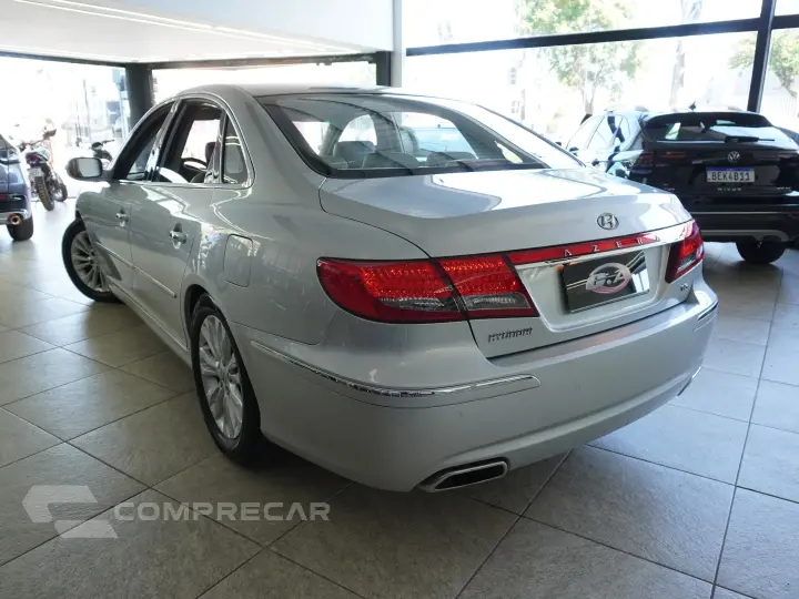 AZERA 3.3 MPFI GLS SEDAN V6 24V GASOLINA 4P AUTOMÁTICO