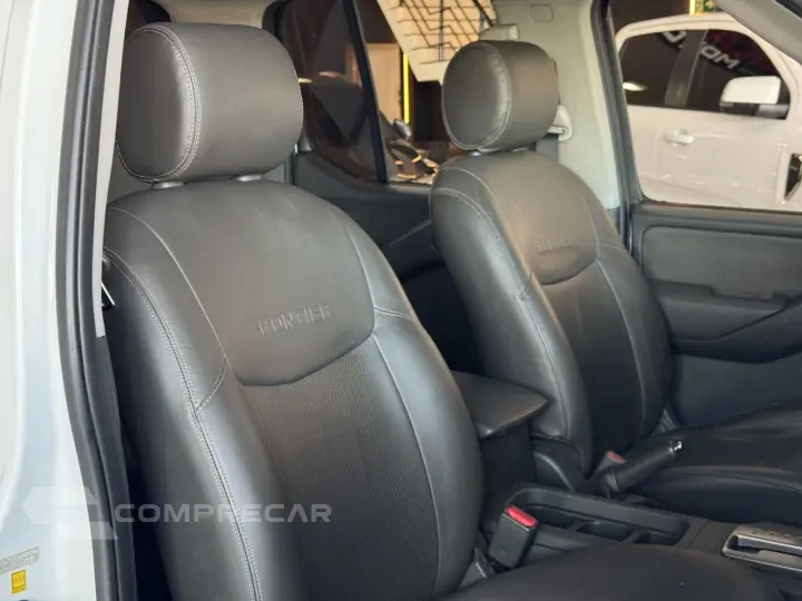 Frontier 2.5 SL 4X4 TURBO DIESEL CABINE DUPLA AUTOMÁTICO