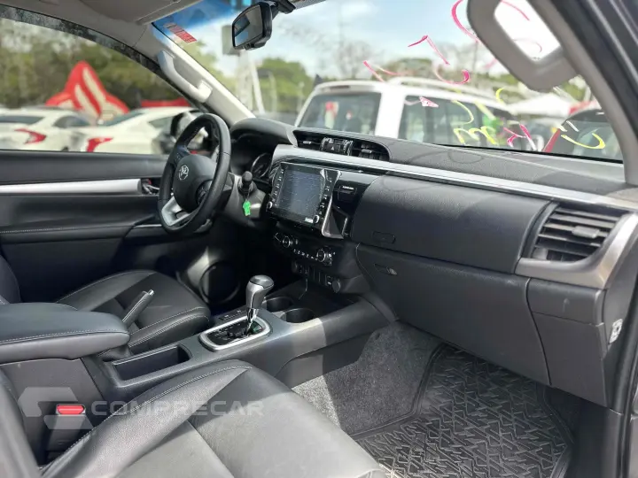 HILUX 2.8 D-4D TURBO DIESEL CD SRV 4X4 AUTOMÁTICO