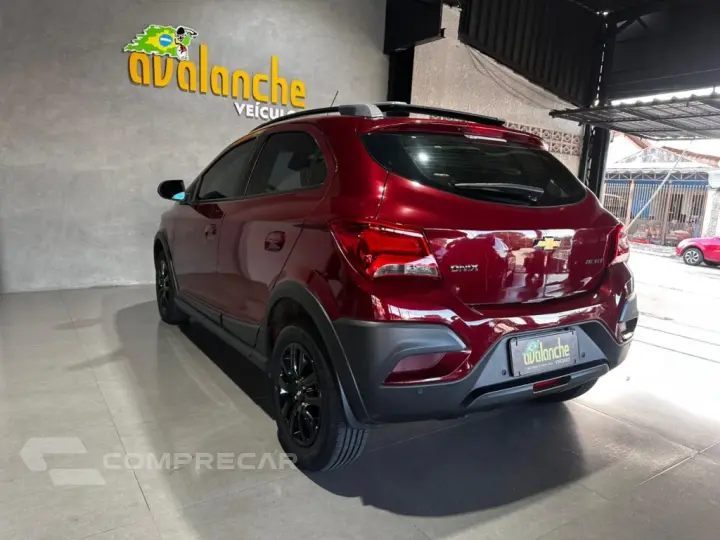 ONIX 1.4 MPFI ACTIV 8V FLEX 4P AUTOMÁTICO