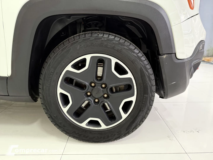 RENEGADE 2.0 16V Turbo Trailhawk 4X4